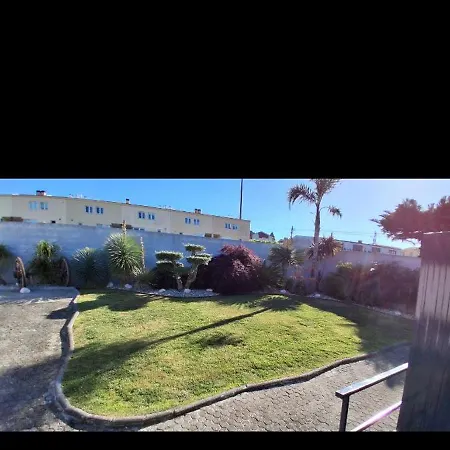 Fantastic House فيلة *